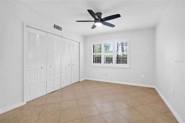 Building Photo - 3272 S Semoran Blvd