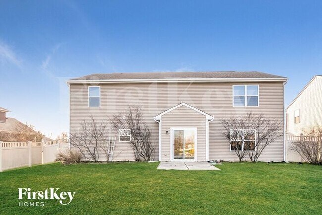 Building Photo - 2243 Tanya Dr