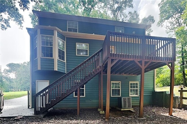 Building Photo - 125 Azalea Dr
