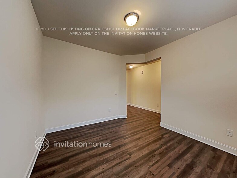 Building Photo - 9812 Maywine Cir