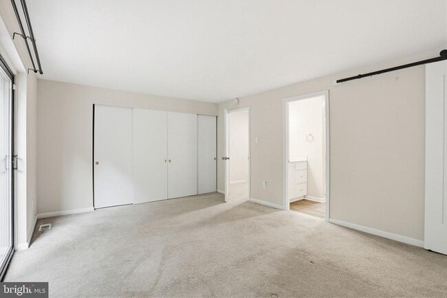 Building Photo - 8957 Skyrock Ct