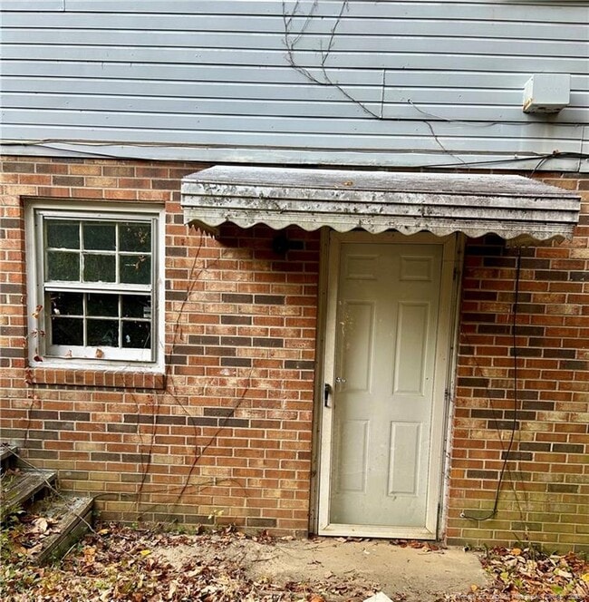 Building Photo - 6320 Marykirk Dr