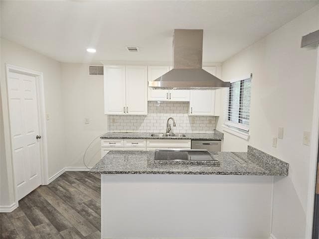 Building Photo - 6908 Sunflower Cir N