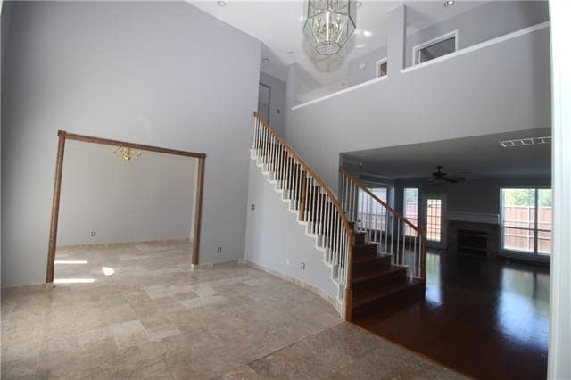 Building Photo - 3845 Gillespie Dr