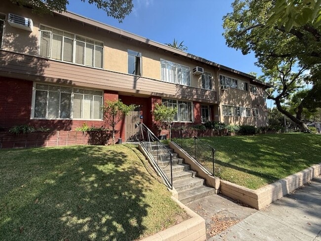 Building Photo - Milan Apartments