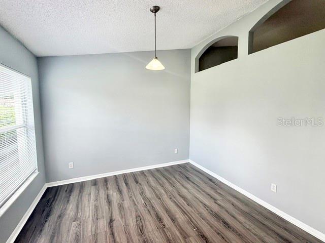 Building Photo - 1081 Leeward Dr