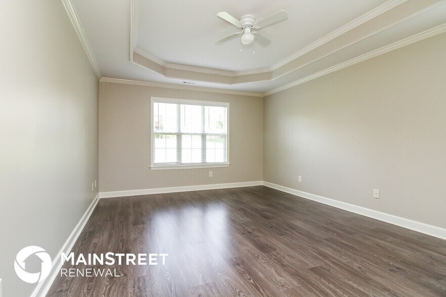 Building Photo - 2737 Aston Woods Ln