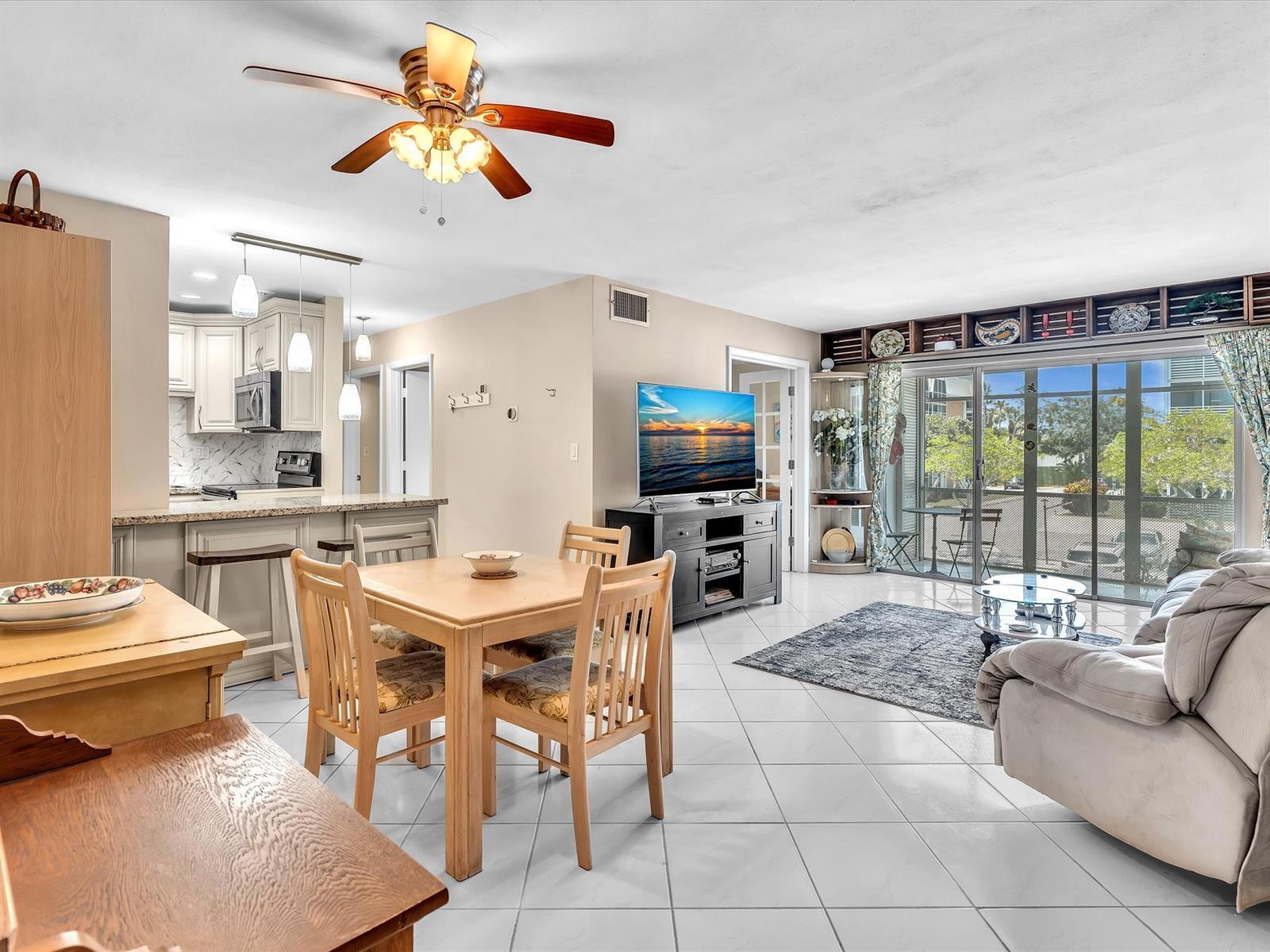 Building Photo - 3020 NE 16th Ave