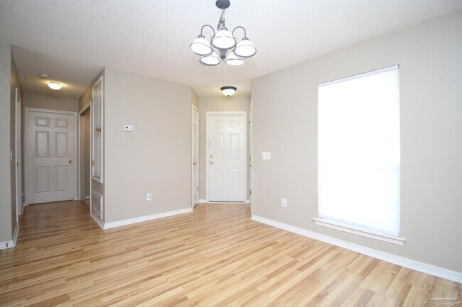 Building Photo - 2007 Marquesas Ln