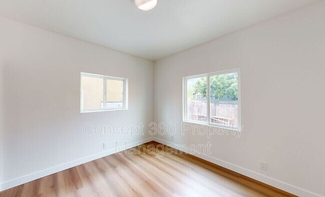 Building Photo - 1115 Pacific Ave