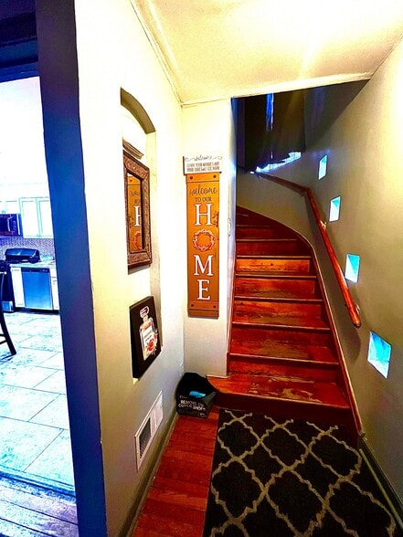 Building Photo - 9000 S Wabash Ave