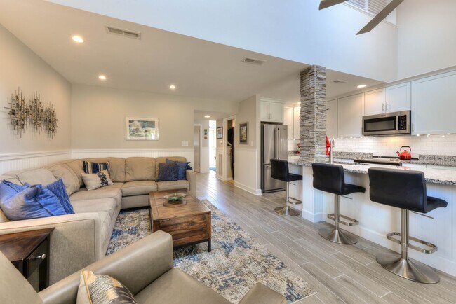 Building Photo - 2 BR, 2 BA Spring Lake Condo