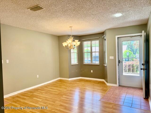 Building Photo - 3660 N Laurelwood Loop