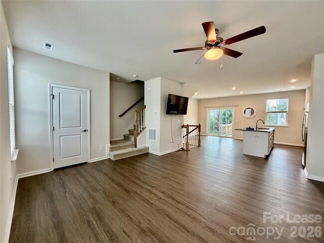 Building Photo - 2662 Grantham Place Dr