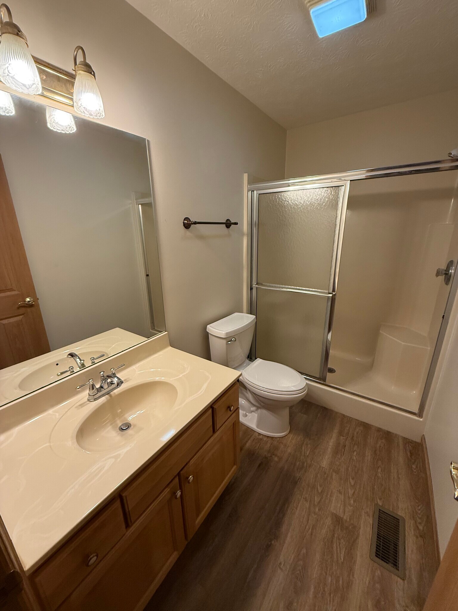 Bath 1 - 5 Micaela Ct