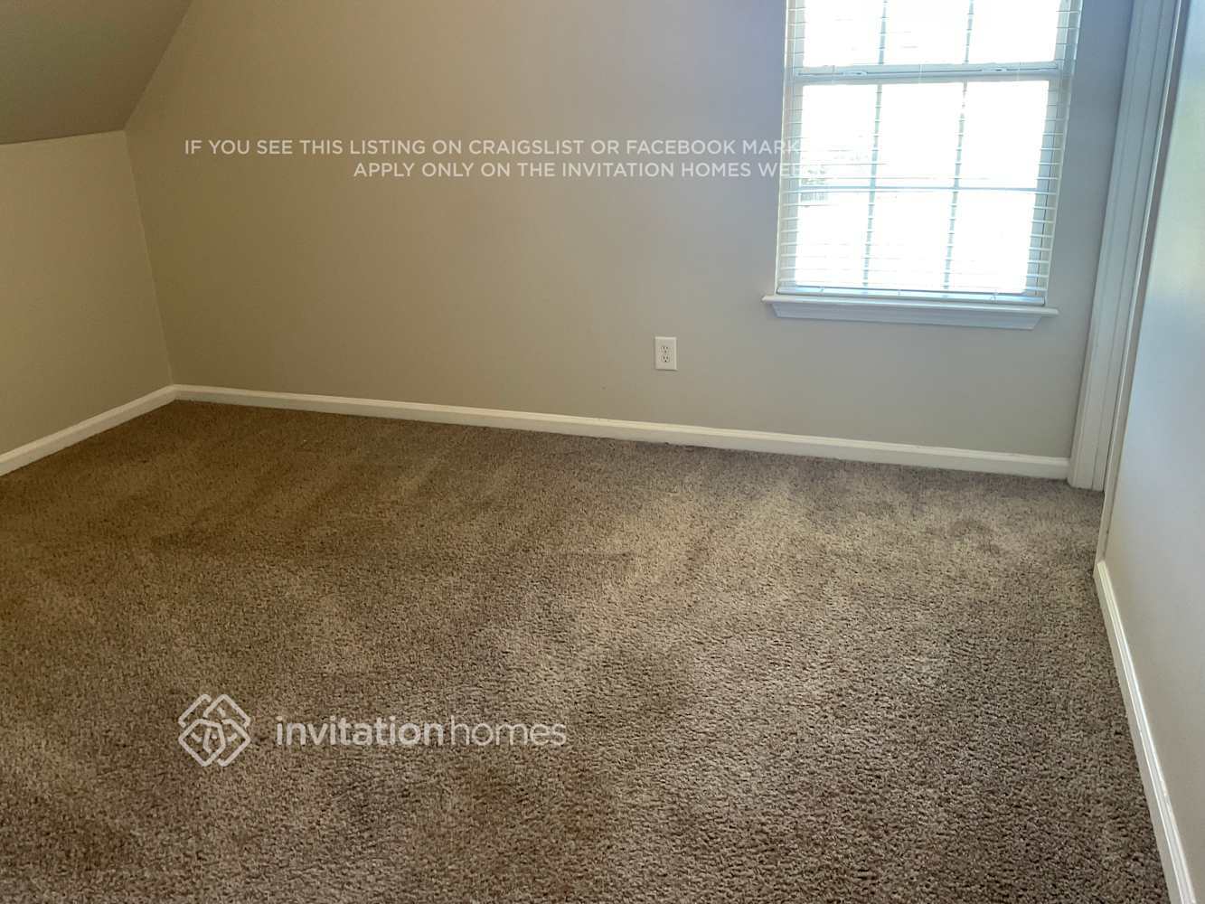 Building Photo - 2055 Registry Ct