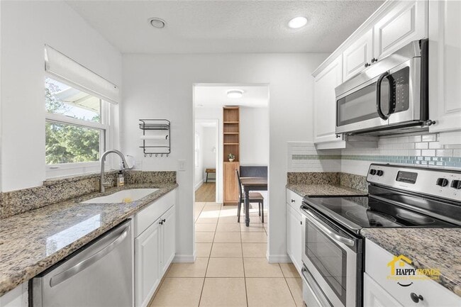 Building Photo - 1940 Blackfoot Trail