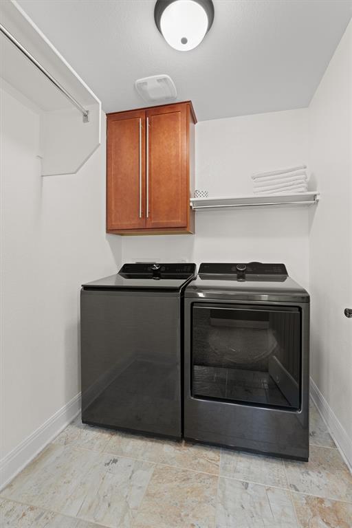 Building Photo - 313 Grand Jct Trail