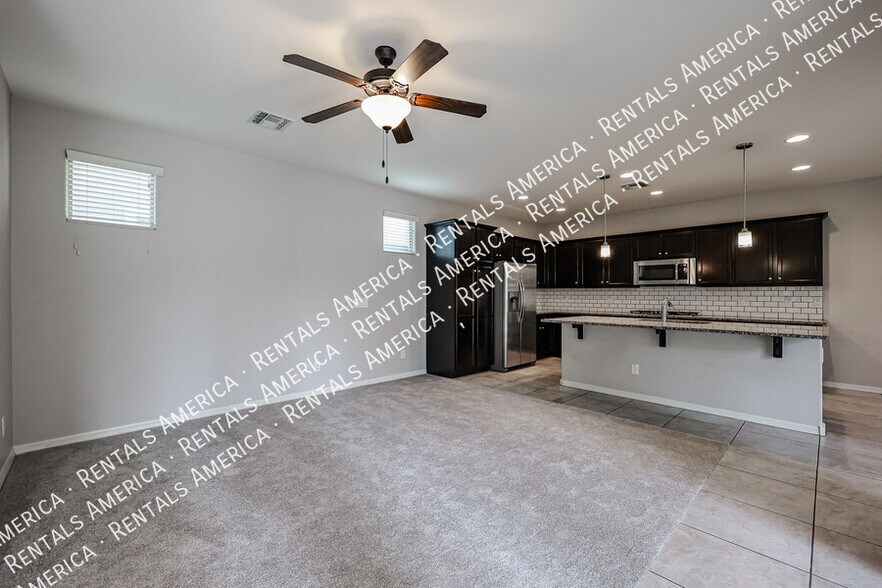 Building Photo - 2264 S Wallrade Ln