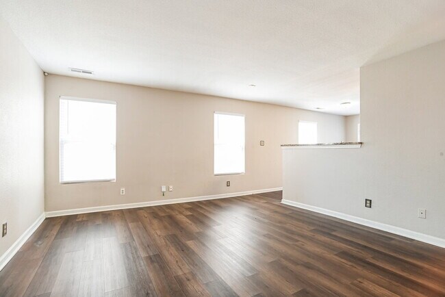 Building Photo - 6519 Matlea Ct