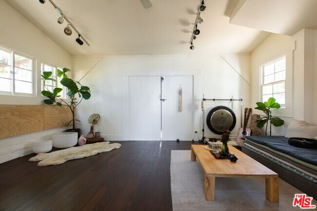 Building Photo - 20269 Croydon Ln