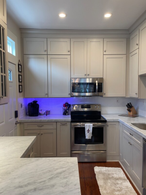 Building Photo - 2004 Royal St