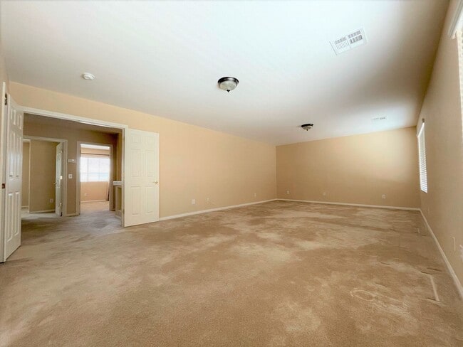 Building Photo - Two-story 4 BR & 3 BA designs offer luxuri...