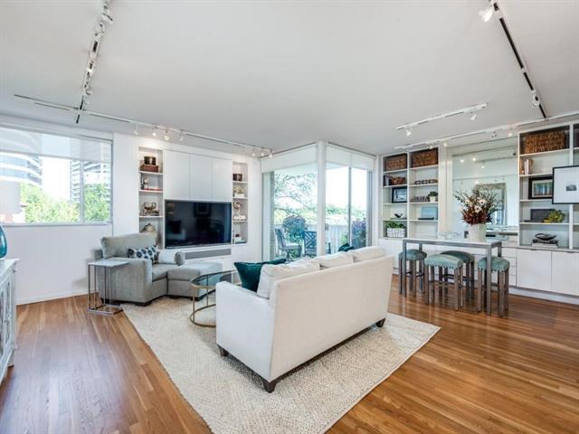 Building Photo - 3701 Turtle Creek Blvd