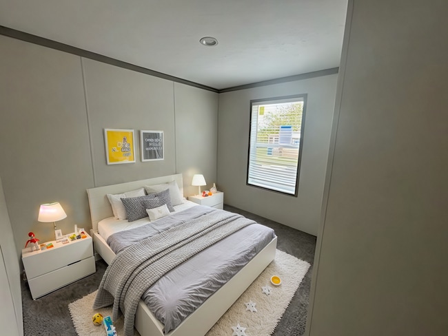 Building Photo - 5417 S Deadwood Dr