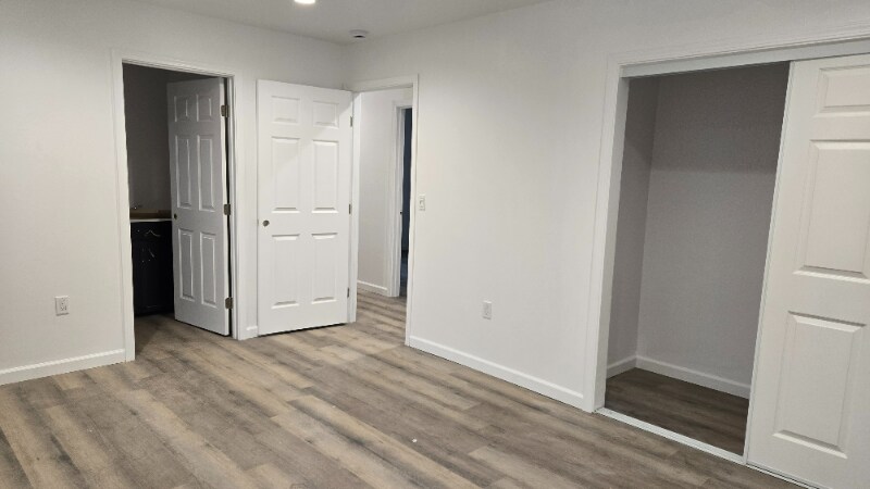 Building Photo - 725 31st St