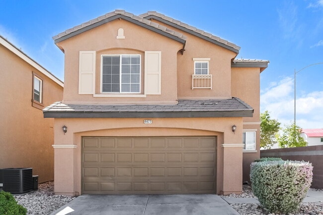 Building Photo - 4477 Oberlander Ave
