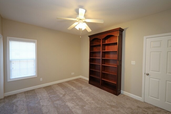 Building Photo - 4620 Oxbottom Dr