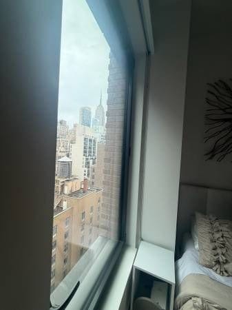 Building Photo - 243 W 28th St