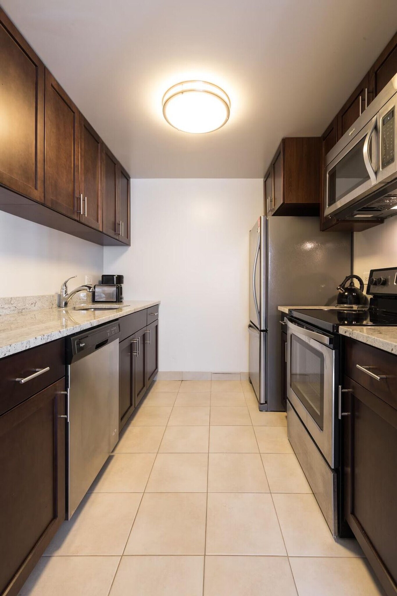 Building Photo - 18 Cattano Ave