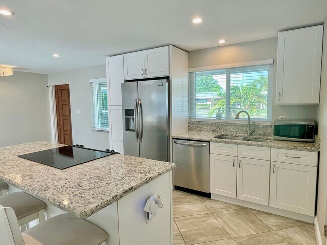 Building Photo - Newly Remodeled 3 Bedroom 2 Bathroom House...