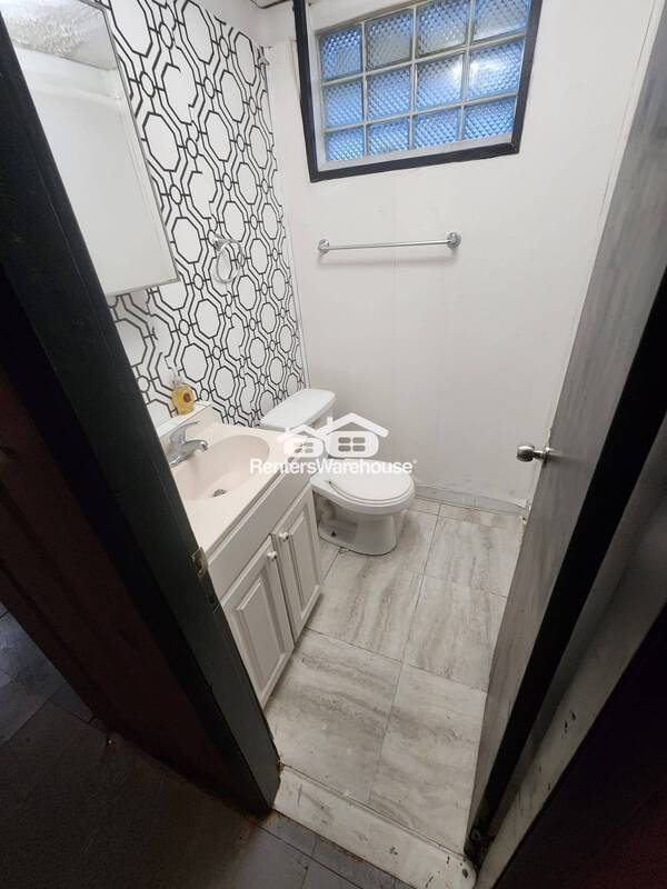 Building Photo - 6728 Ransome Dr