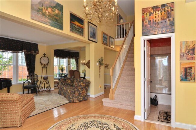 Building Photo - 6727 Evensong Ln