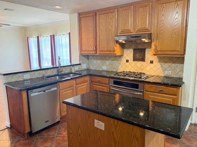 Building Photo - 2440 Deer Horn Dr