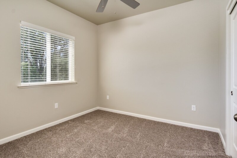 Building Photo - 2160 Humboldt Rd