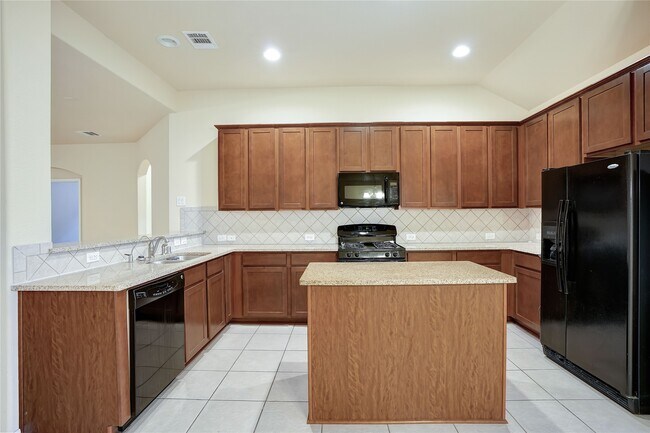 Building Photo - 14831 Keely Woods Ct