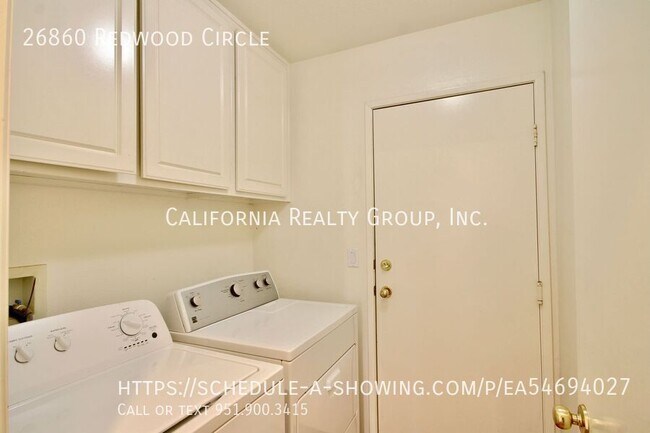 Building Photo - 26860 Redwood Cir