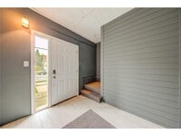 Building Photo - 1 Bedroom 1 Bath plus Den/Home Office Blocks from Bde Maka Ska