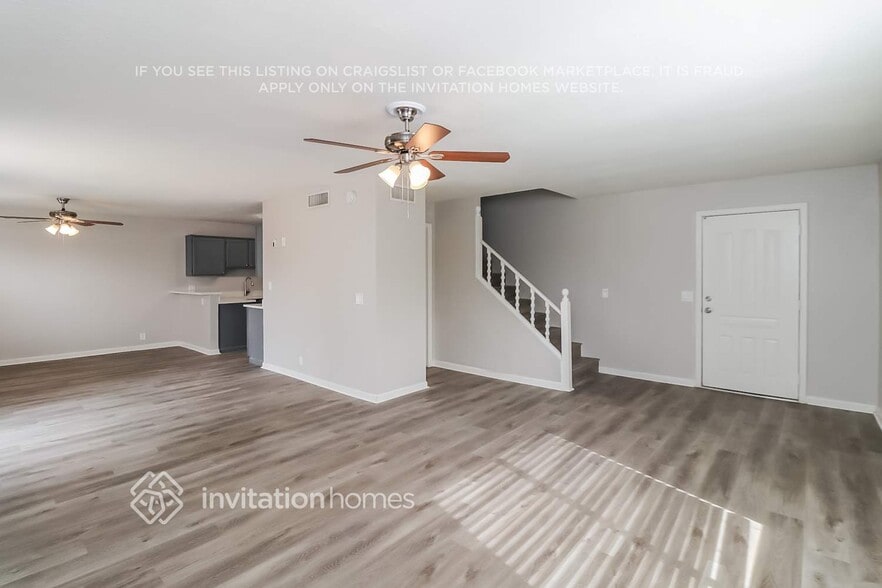 Building Photo - 10026 N 66th Ln