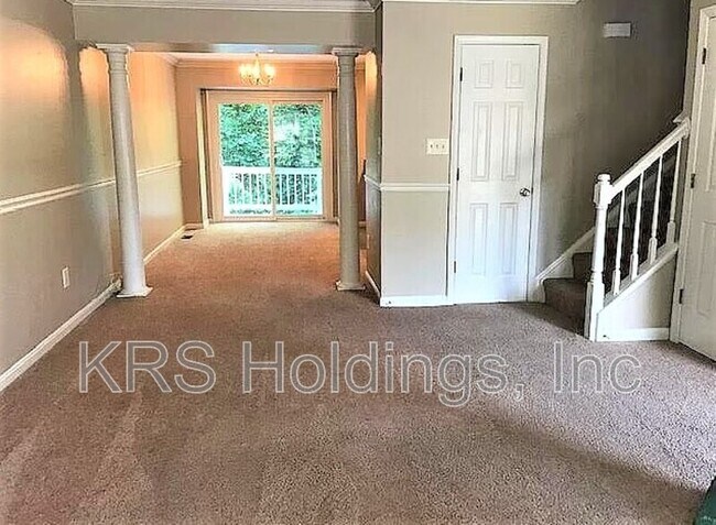 Building Photo - 604 Backridge Ct