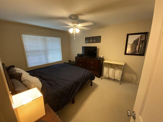 Building Photo - 48 Peachtree Ave NE