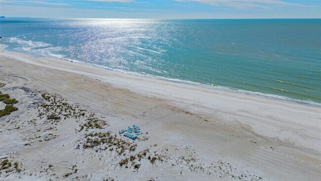 Building Photo - 6750 Gulf of Mexico Dr