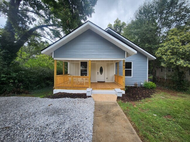 Building Photo - 203 Brockman Ave