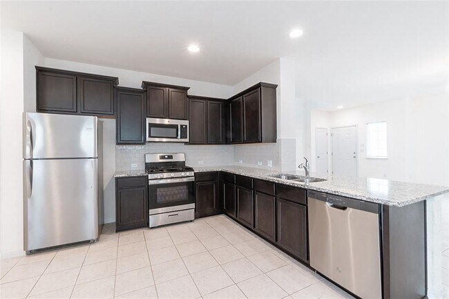 Building Photo - 217 Bent Creek Dr