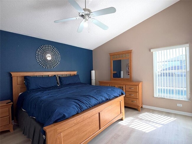 Building Photo - 353 Kensington Dr