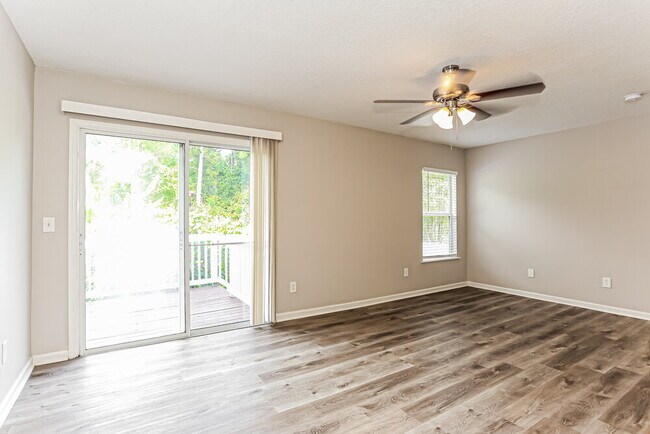 Building Photo - 720 Rembrandt Ave